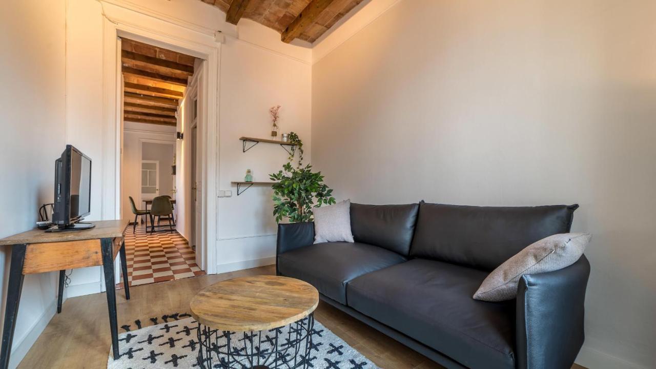 21Per1020 - Cozy Apartment In Vila De Gracia — Photos 3